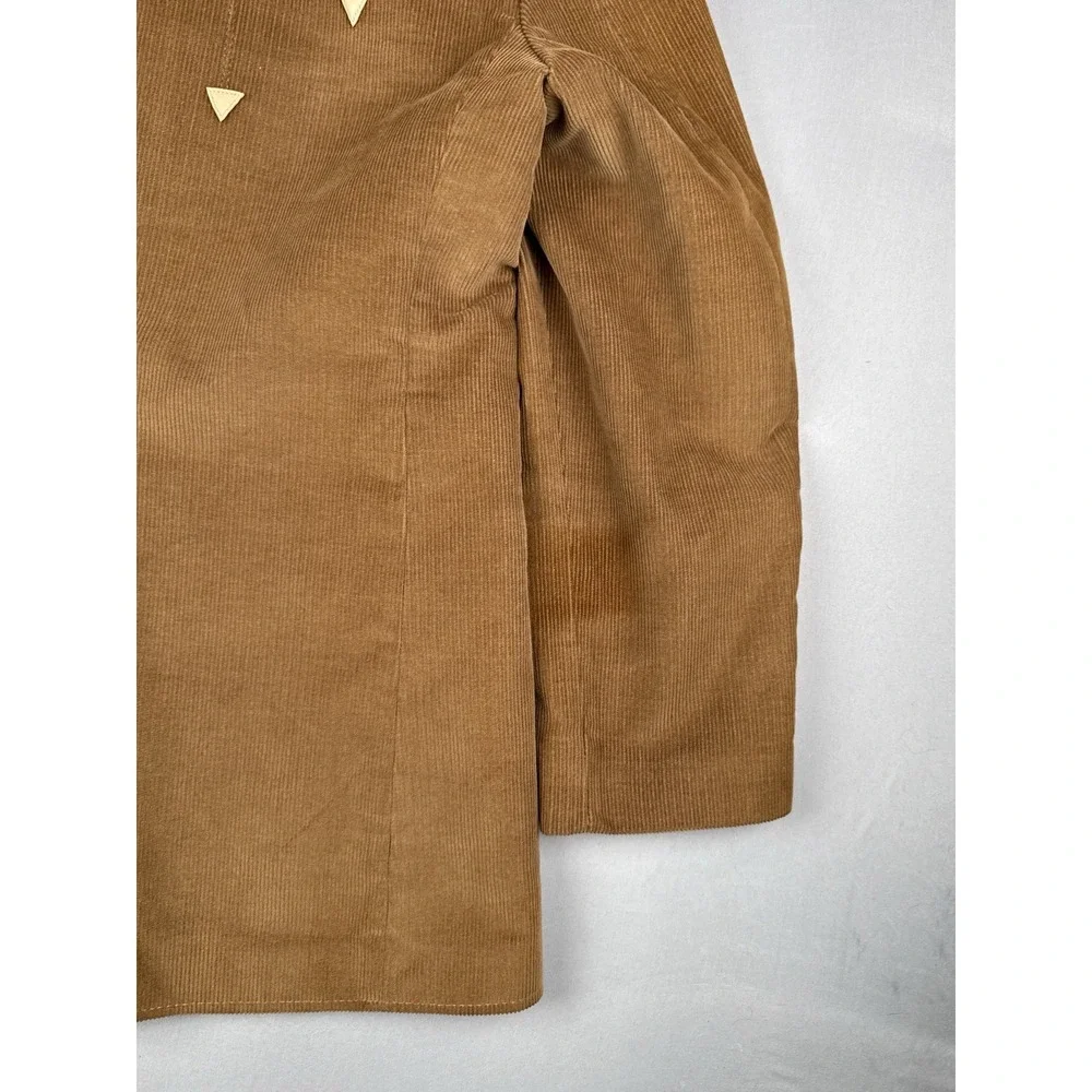Pioneer Wear item details